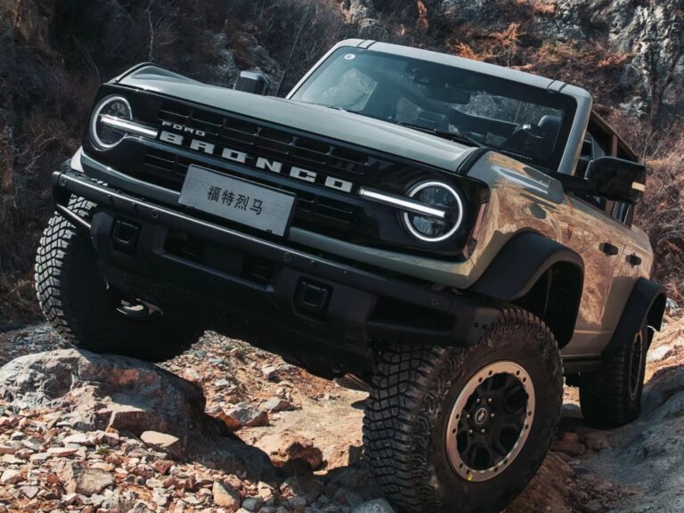 Ford Bronco