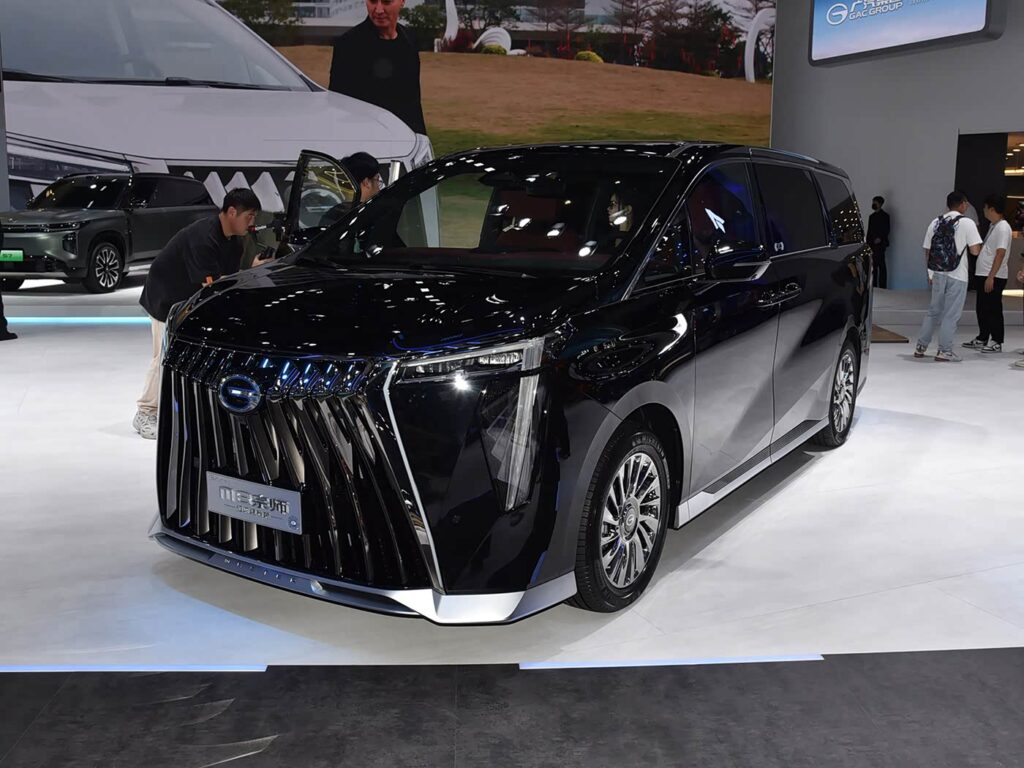 GAC MOTOR M8